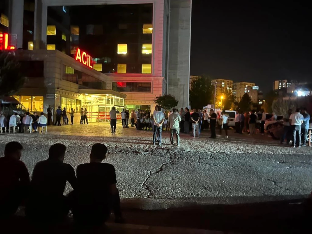 Diyarbakır\'da düğün salonunda silahlı saldırı: 2 yaralı