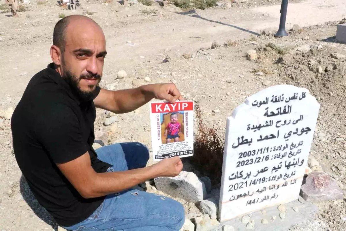 Hatay\'da depremde kaybolan baba, yaşadığına inandığı oğlunun haberini bekliyor