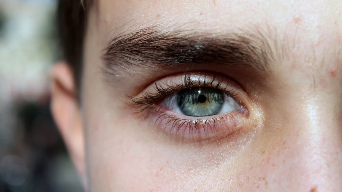 Göz tansiyonu nedir, neden olur? Göz tansiyonu belirtileri neler? Göz tansiyonu nasıl düşer?