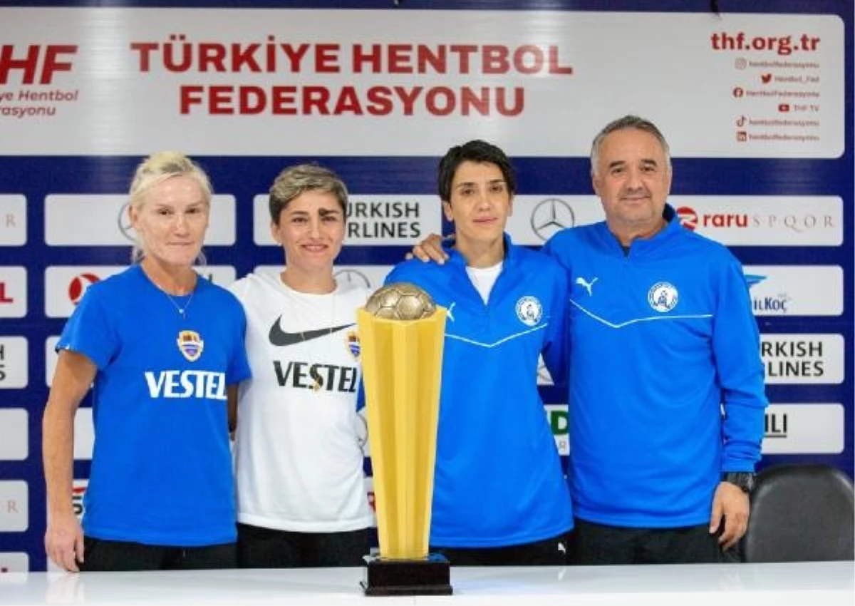 Hentbol\'da 2023 Kadınlar Süper Kupası Finali Öncesi Basın Toplantısı Düzenlendi