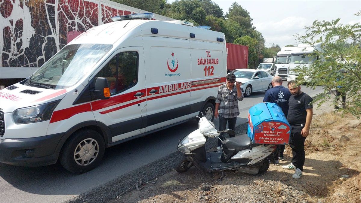 Gebze\'de motosiklet kazası: Sürücü yaralandı
