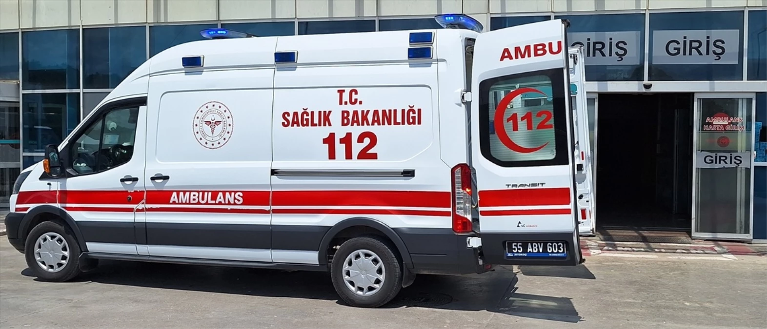Samsun\'da motosikletle bisiklet çarpıştı: 2 yaralı