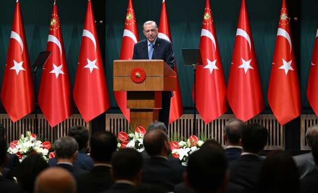 Son Dakika: Cumhurbaşkanı Erdoğan'dan gençlere telefon müjdesi: Bir sonraki toplantımızda açıklayacağız