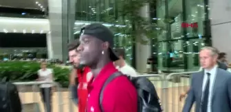 Beşiktaş'ın yeni transferi Eric Bailly İstanbul'a geldi