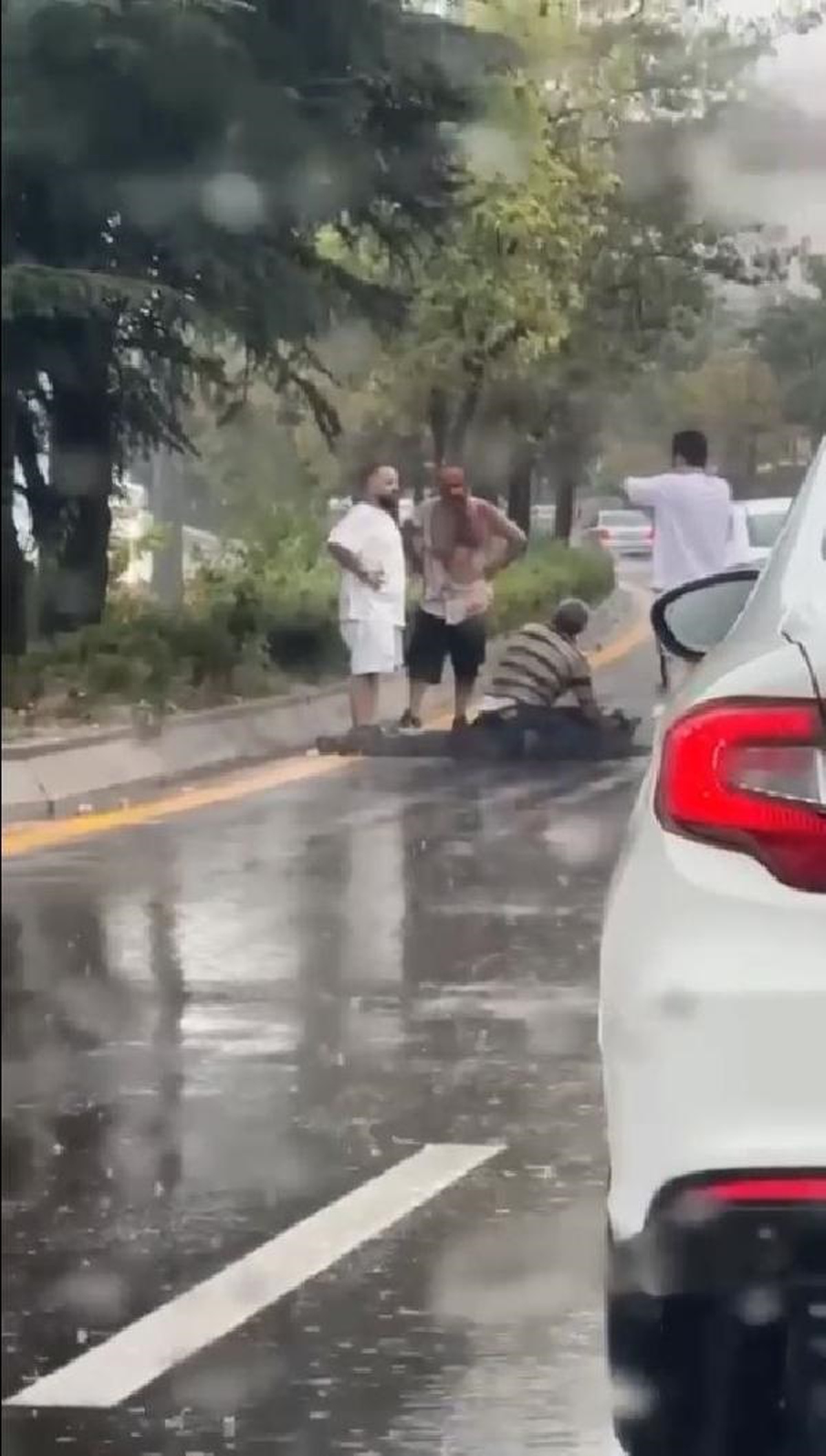 Trafikte çıkan kavgada kadın öldü