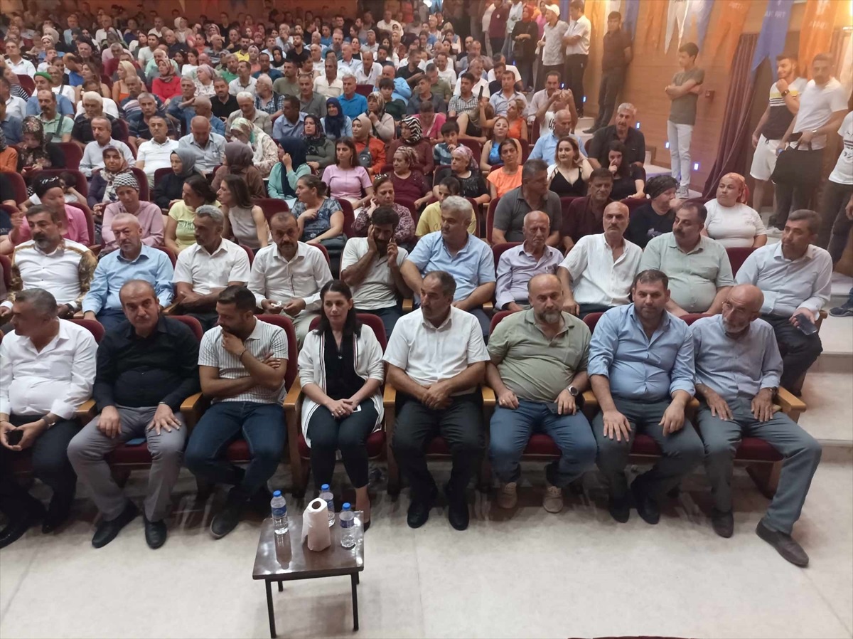 AK Parti Samandağ İlçe Başkanı Toysal, görevine başladı
