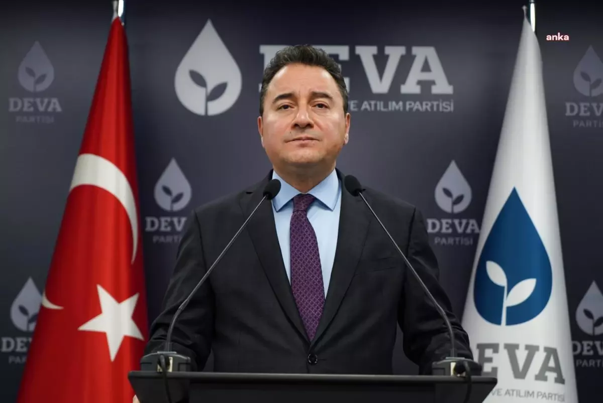 Ali Babacan\'dan \'Ovp\' Yorumu: "Yanlışlardan Bahsetmeyen, İçsel Tutarlılığı Zayıf, Soyut ve Genel İfadeler İçeren Bir Programla Güven Tesis Edilemez,...