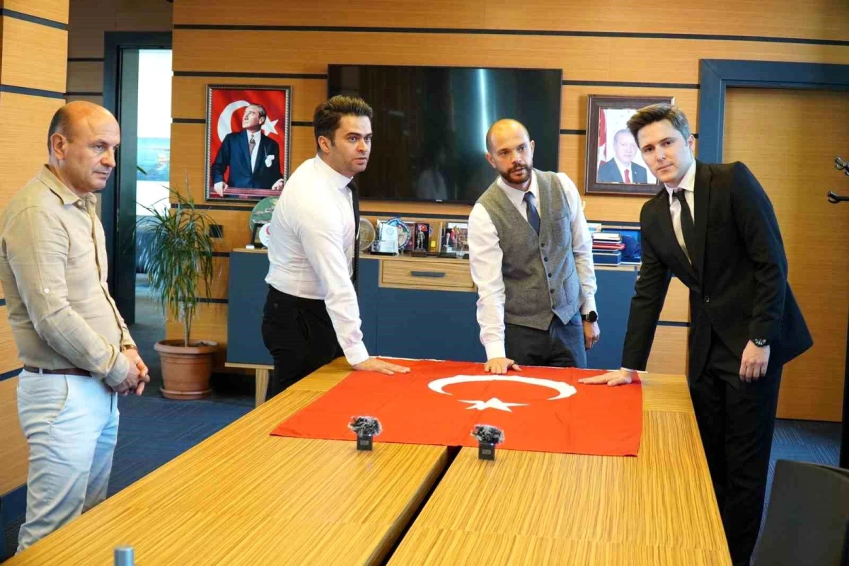Altınova Belediyesi\'nde 3 aday memur yemin ederek göreve başladı
