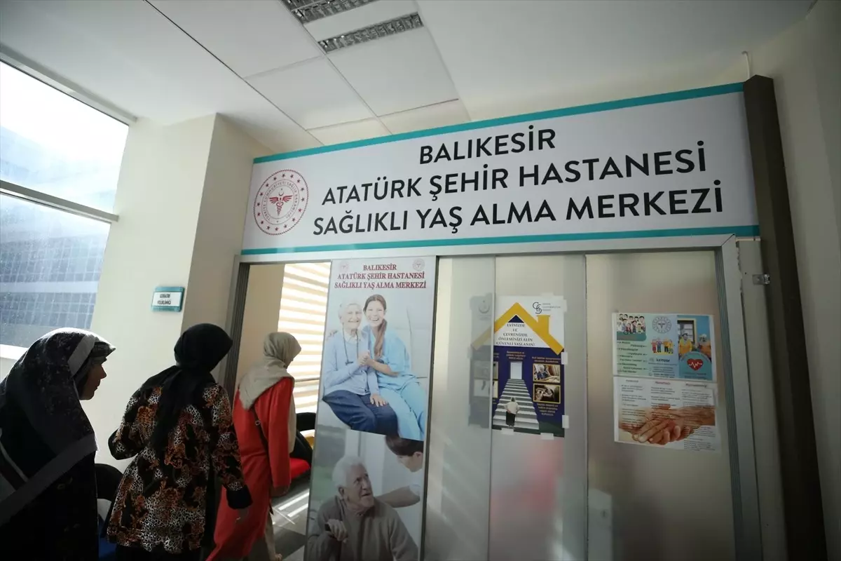 Balıkesir\'de Sağlıklı Yaş Alma Merkezi hizmete girdi