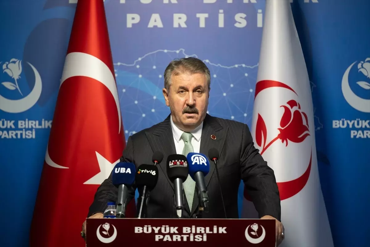 BBP Genel Başkanı Destici basın toplantısı düzenledi Açıklaması