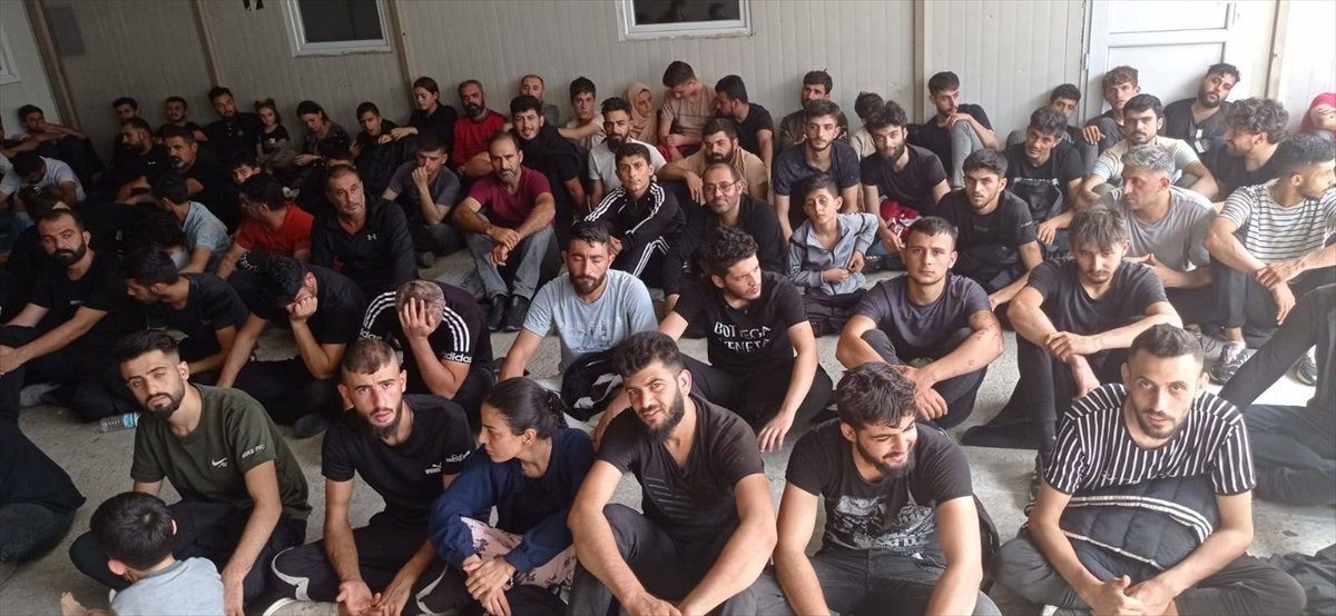 Edirne\'de 89 kaçak göçmen yakalandı