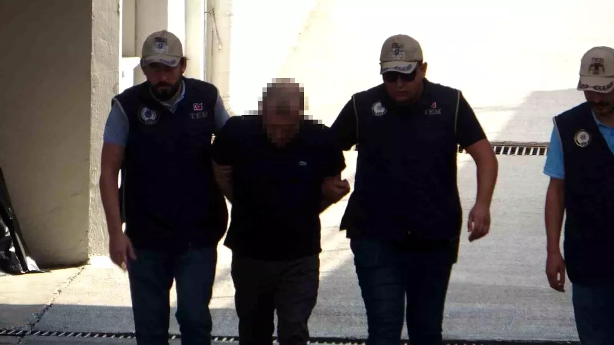 FETÖ\'ye para toplayan şüpheli çiftlik evinde yakalandı