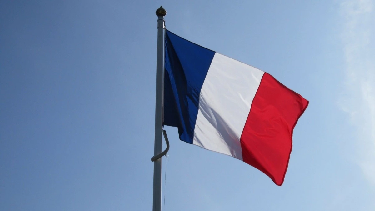 Fransa hangi yarımkürede: Kuzey yarımküre mi, Güney yarımküre mi?