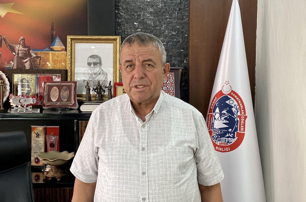 Kırşehir\'de Ahilik Haftası kutlamaları için yılın Ahisi, kalfası ve çırağı seçildi