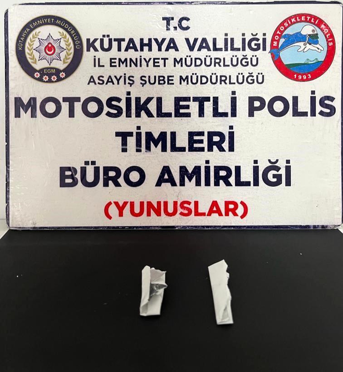 Kütahya\'da Motosikletli Polis Timlerince Metamfetamin Ele Geçirildi