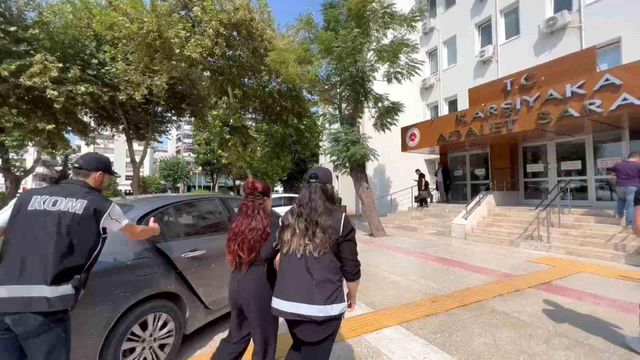 Aralarında mimarların de bulunduğu 173 kişi, 'yurt içi ve yurt dışına tur düzenleme' vaadiyle 2 milyon TL dolandırıldı Aralarında mimarların de bulunduğu 173 kişi, 'yurt içi ve yurt dışına tur düzenleme' vaadiyle 2 milyon TL dolandırıldı