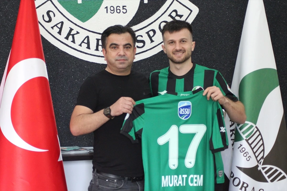 Sakaryaspor, Murat Cem Akpınar\'ı transfer etti