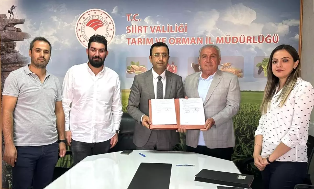 Siirt Tarım ve Orman İl Müdürlüğü, 10 milyon 550 bin liralık kırsal kalkınma projeleri için hibe sözleşmesi imzaladı