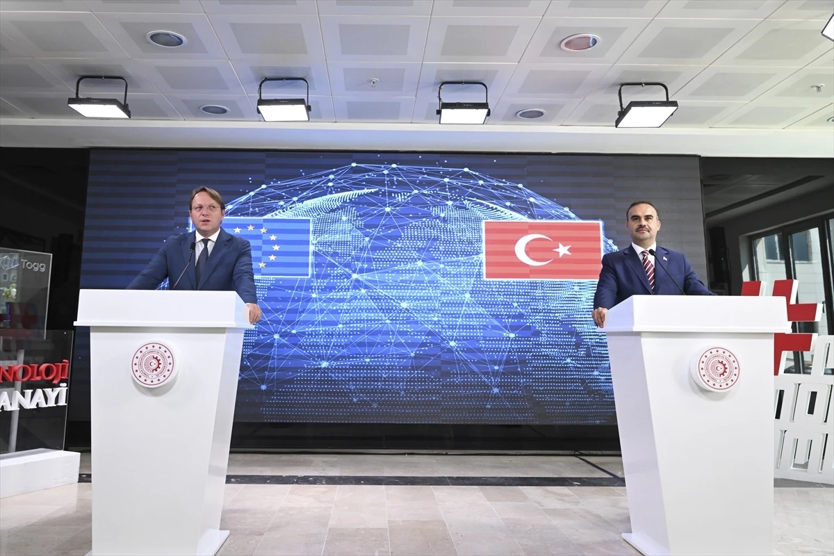 Bakan Kacır, Türkiye\'nin AB\'nin Dijital Avrupa Programı\'na dahil olmasını değerlendirdi Açıklaması
