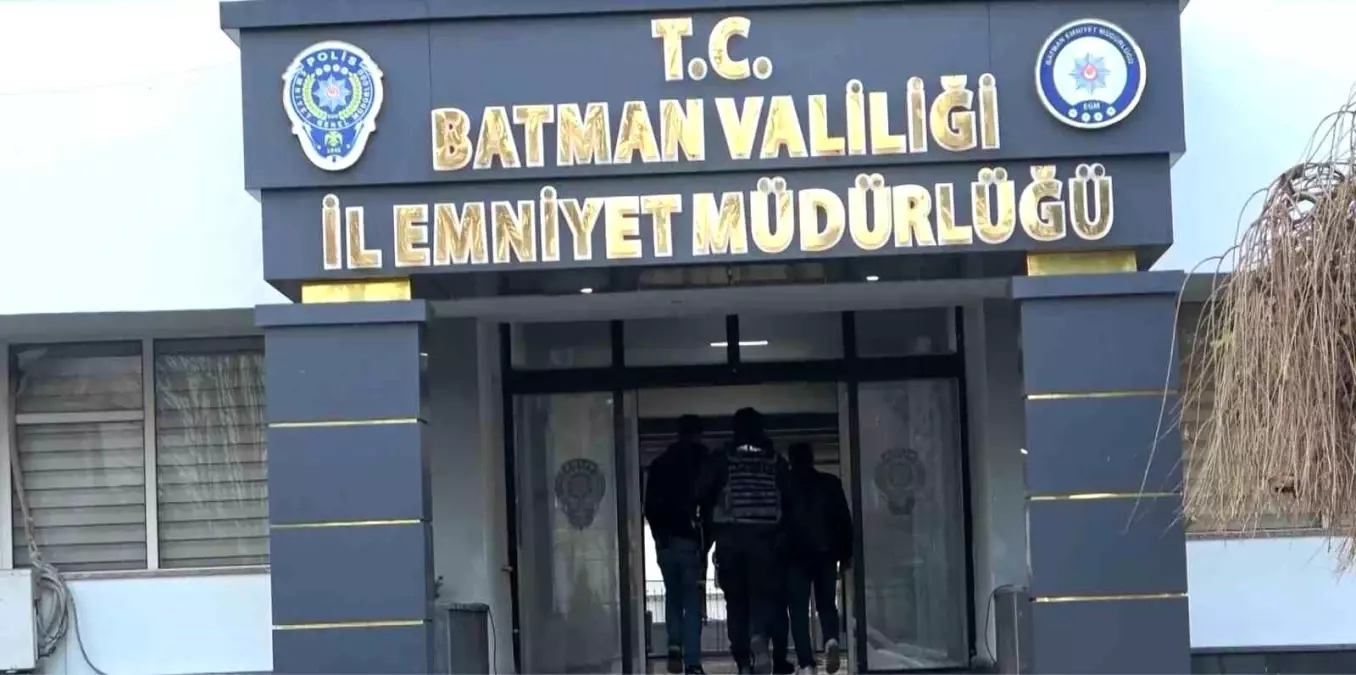 Diyarbakır Anneleri Eyleminden Etkilenen Terörist, PKK\'nın İç Yüzünü Anlattı