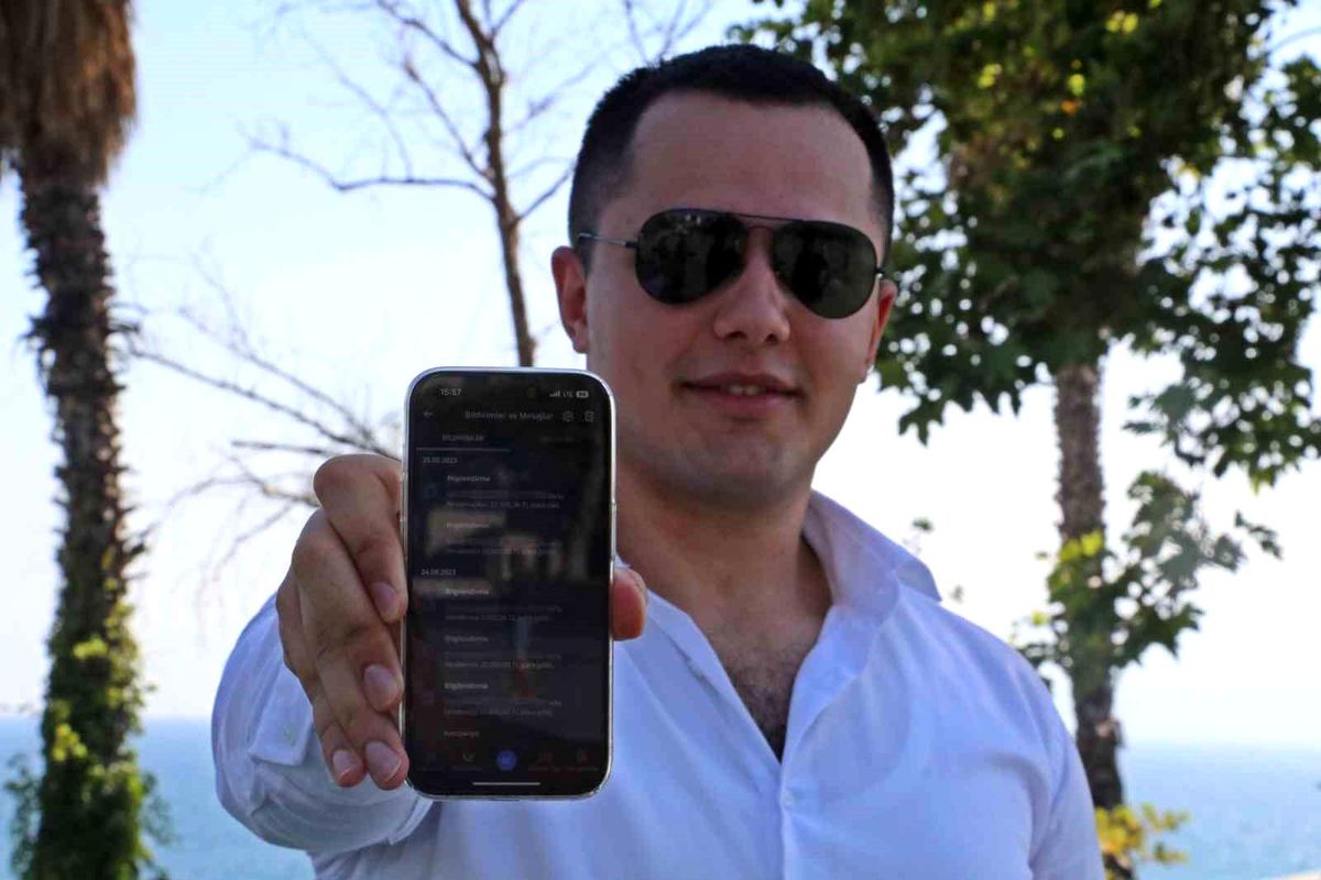 Antalya\'da Yanlışlıkla Gönderilen Parayı Geri İade Etti