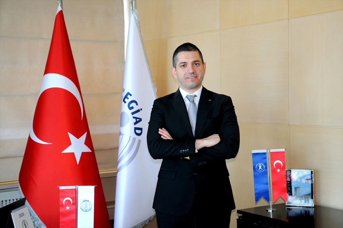 İzmir iş dünyası temsilcileri Orta Vadeli Program\'ı değerlendirdi