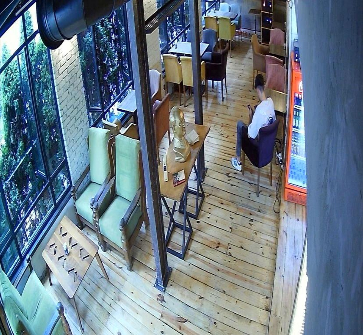 Kafe Dolandırıcısı 40 Bin TL\'lik Vurgun Yaptı