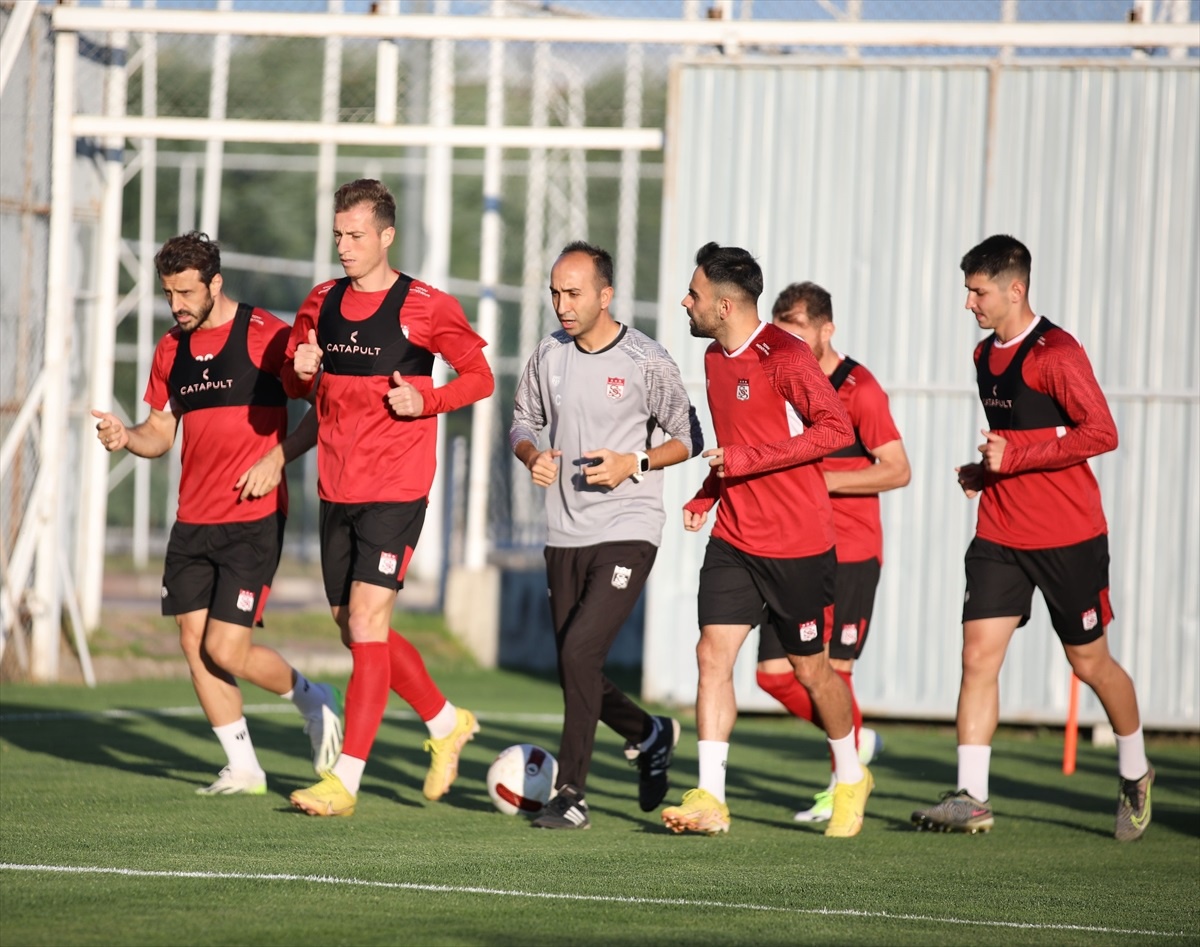 EY Sivasspor, MKE Ankaragücü maçının hazırlıklarına başladı