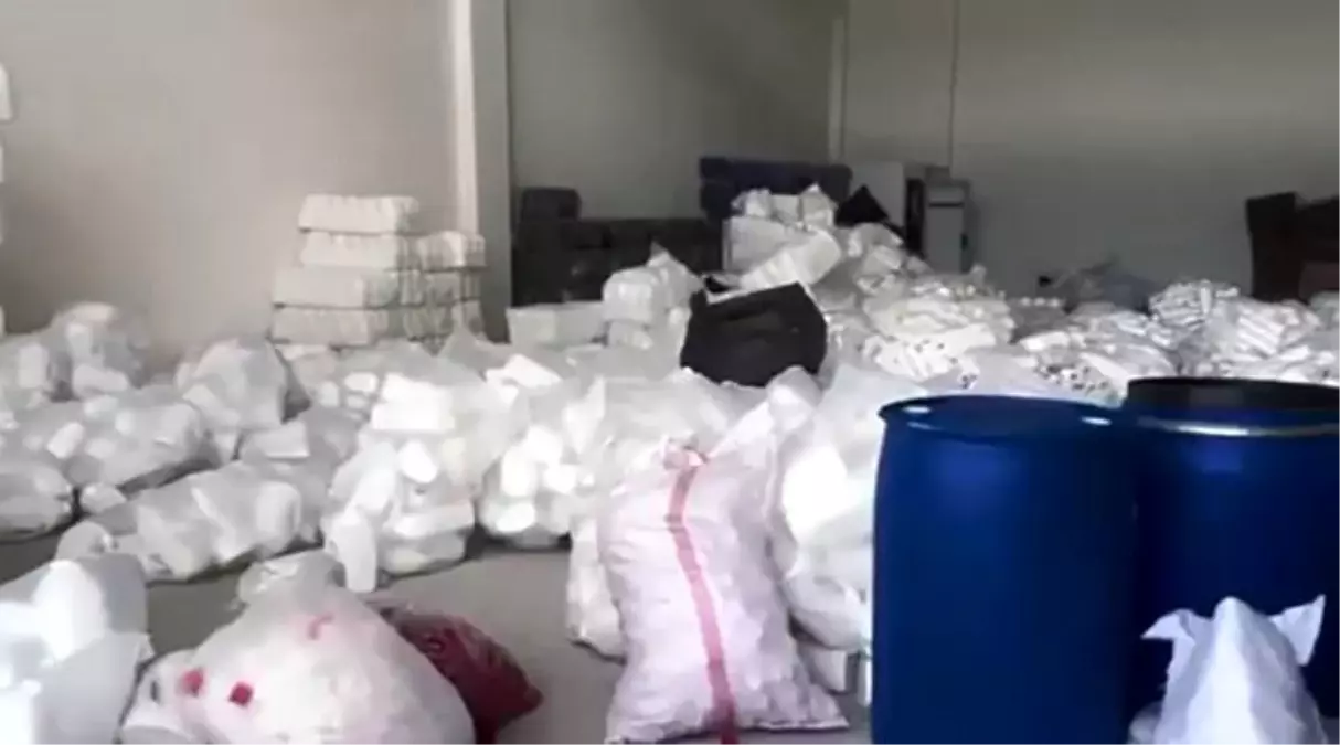 Tekirdağ\'da 64 Ton Sahte Deterjana El Konuldu, 3 Şüpheli Gözaltına Alındı