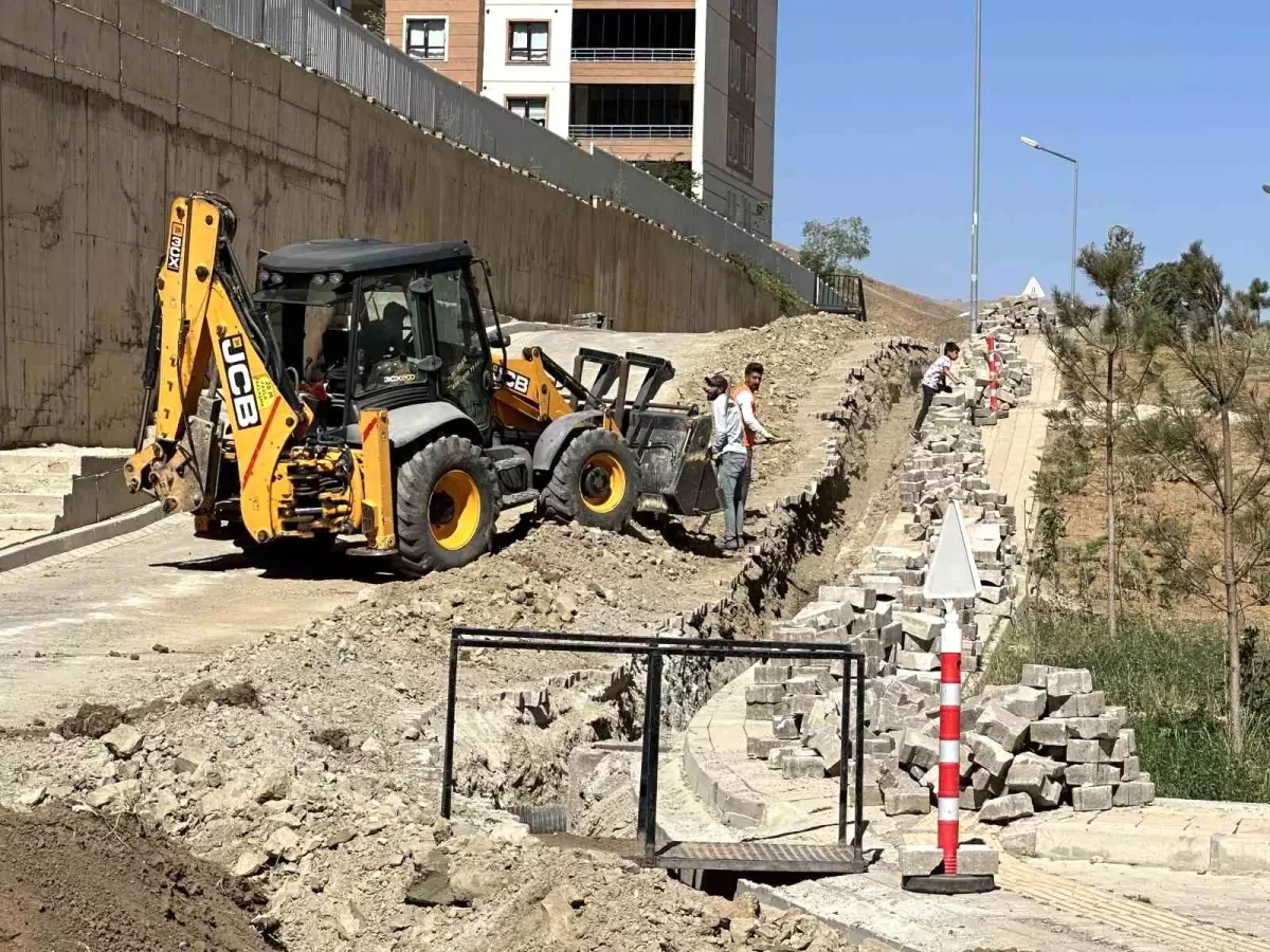 Yüksekova\'da Doğalgaz Çalışmaları Devam Ediyor