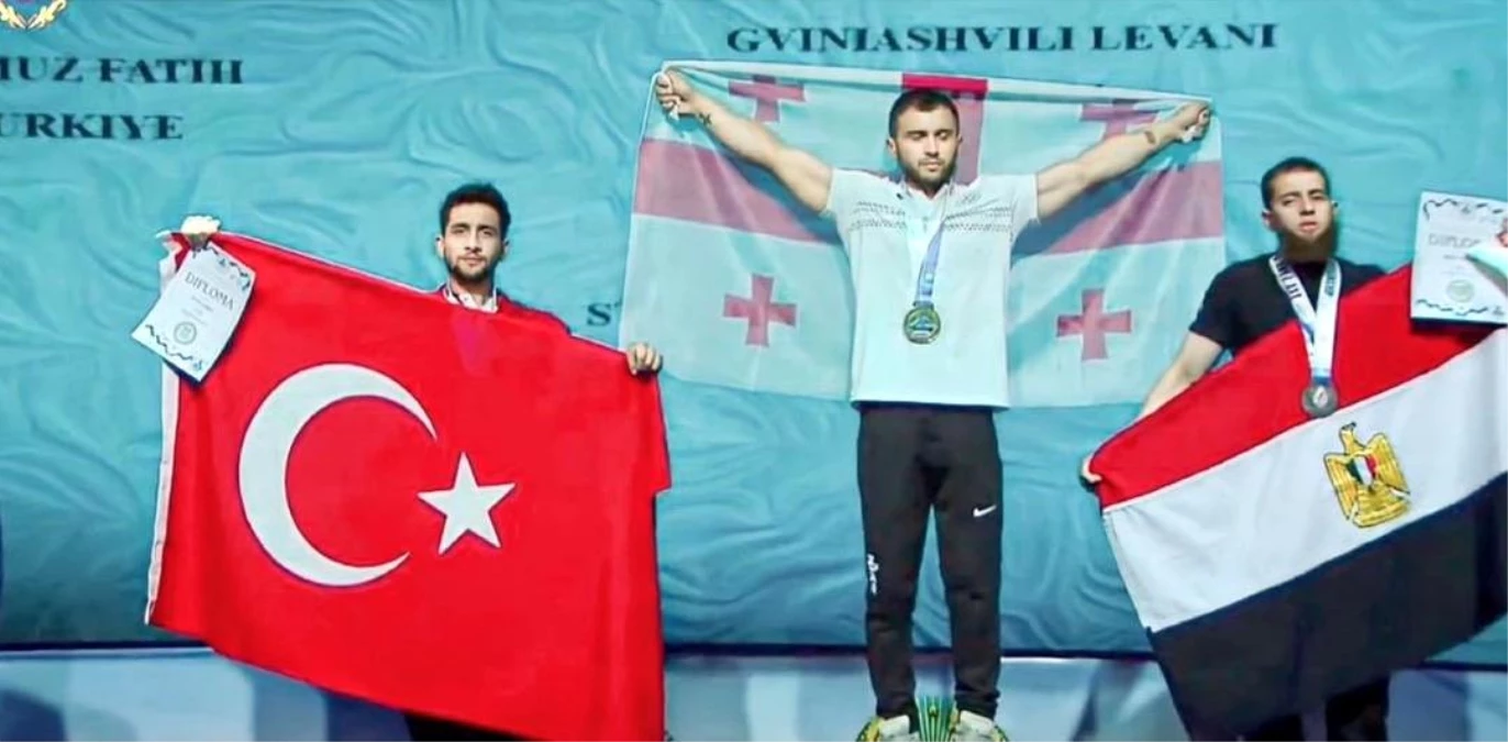 Adanalı bilek güreşçisi Fatih Kamuz Dünya Bilek Güreşi Şampiyonası\'nda ikinci oldu