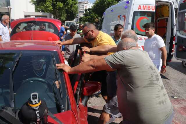 Antalyasporlu Naldo'nun trafik kazası geçiren 4 yaşındaki oğlu ağır yaralı! 2 kez kalbi durdu Antalyasporlu Naldo'nun trafik kazası geçiren 4 yaşındaki oğlu ağır yaralı! 2 kez kalbi durdu