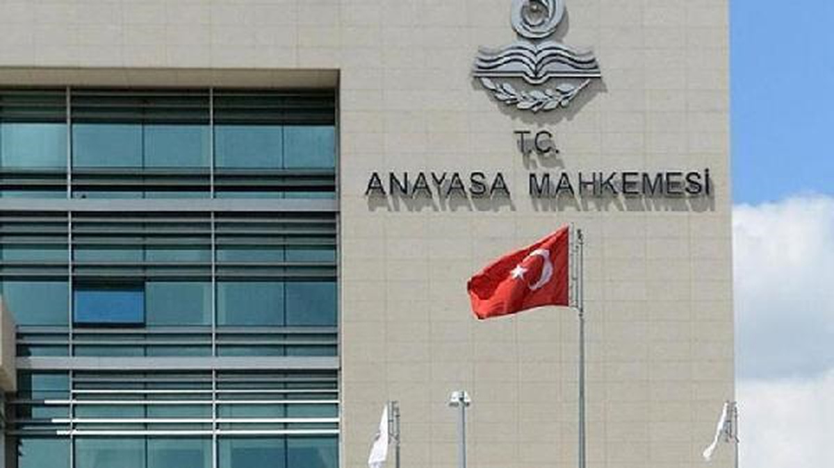 Hükümlü, mektuplarının UYAP\'a kaydedilmesi nedeniyle Anayasa Mahkemesi\'ne başvurdu