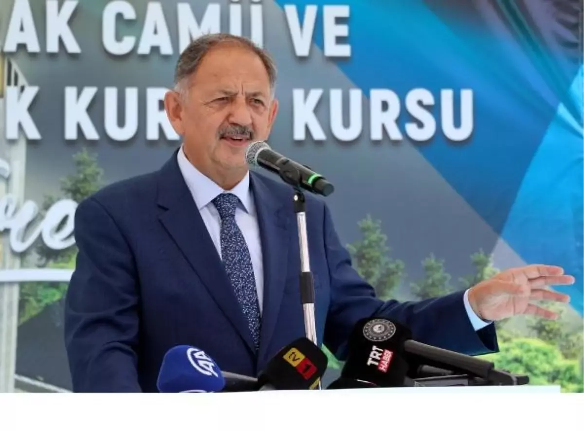 Bakan Özhaseki: Camiler Medeniyetimizin Mühürleridir