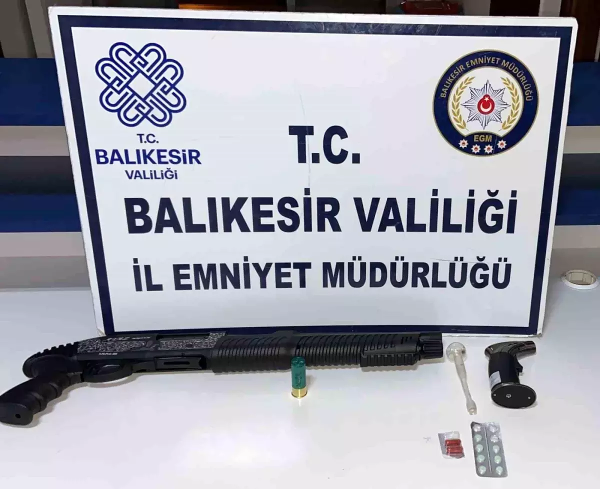 Balıkesir\'de yapılan asayiş uygulamalarında 24 şahıs gözaltına alındı