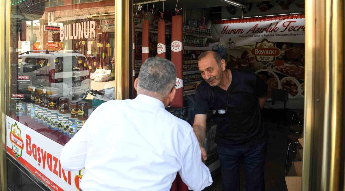 Kayseri Büyükşehir Belediye Başkanı Esnaflarla Buluştu