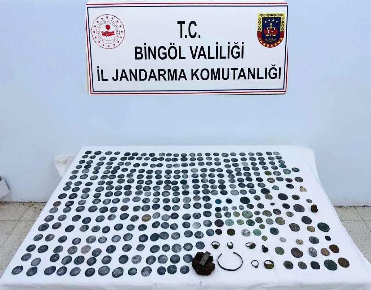 Bingöl\'de Tarihi Sikke ve Göktaşı Operasyonu
