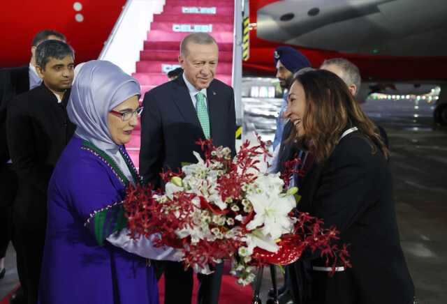 Cumhurbaşkanı Erdoğan, G-20 için Hindistan'da! Zirvenin öncelikli gündemi Rusya-Ukrayna savaşı olacak Cumhurbaşkanı Erdoğan, G-20 için Hindistan'da! Zirvenin öncelikli gündemi Rusya-Ukrayna savaşı olacak