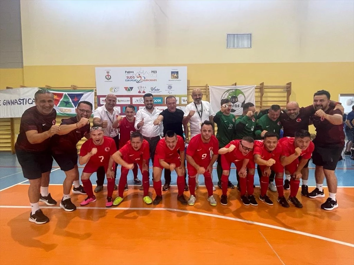 Down Sendromlu Futsal Milli Takımı, Avrupa Şampiyonası\'nda finale yükseldi