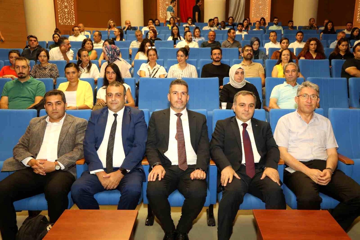 ERÜ\'de TÜBİTAK 1001 Projeleri Bilgi Günü düzenlendi