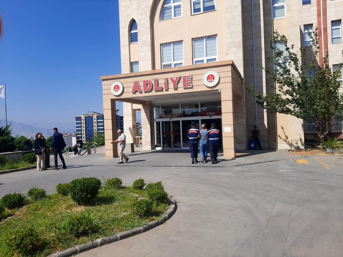 Kahramanmaraş\'ta FETÖ/PDY Operasyonunda 1 Kişi Tutuklandı