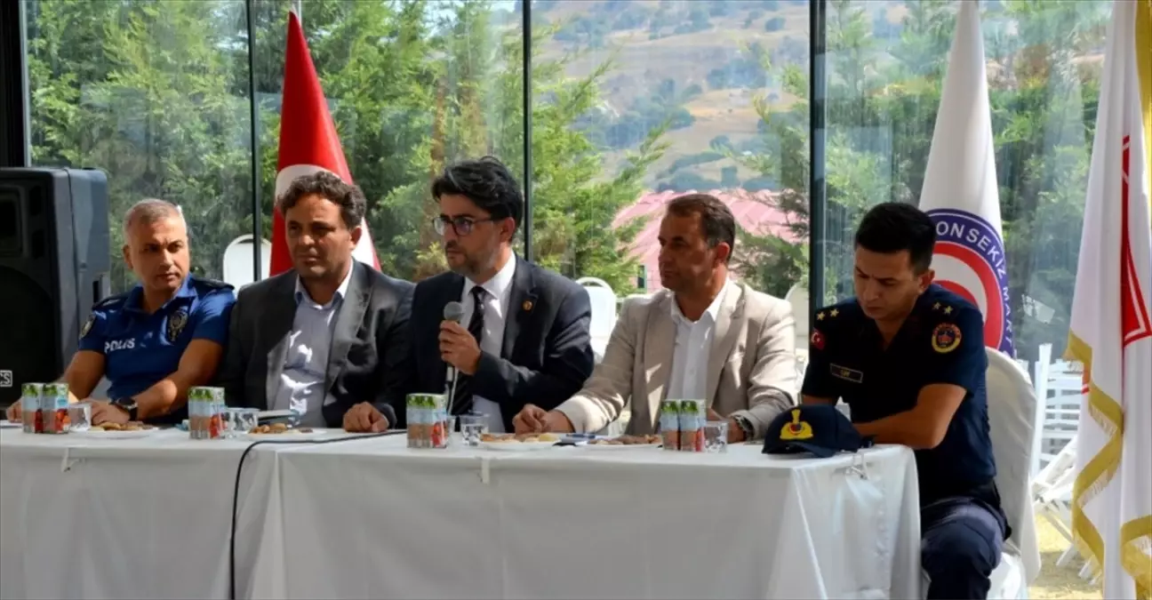 Gökçeada\'da Üniversite ve Sivil Toplum İşbirliği Çalıştayı Düzenlendi