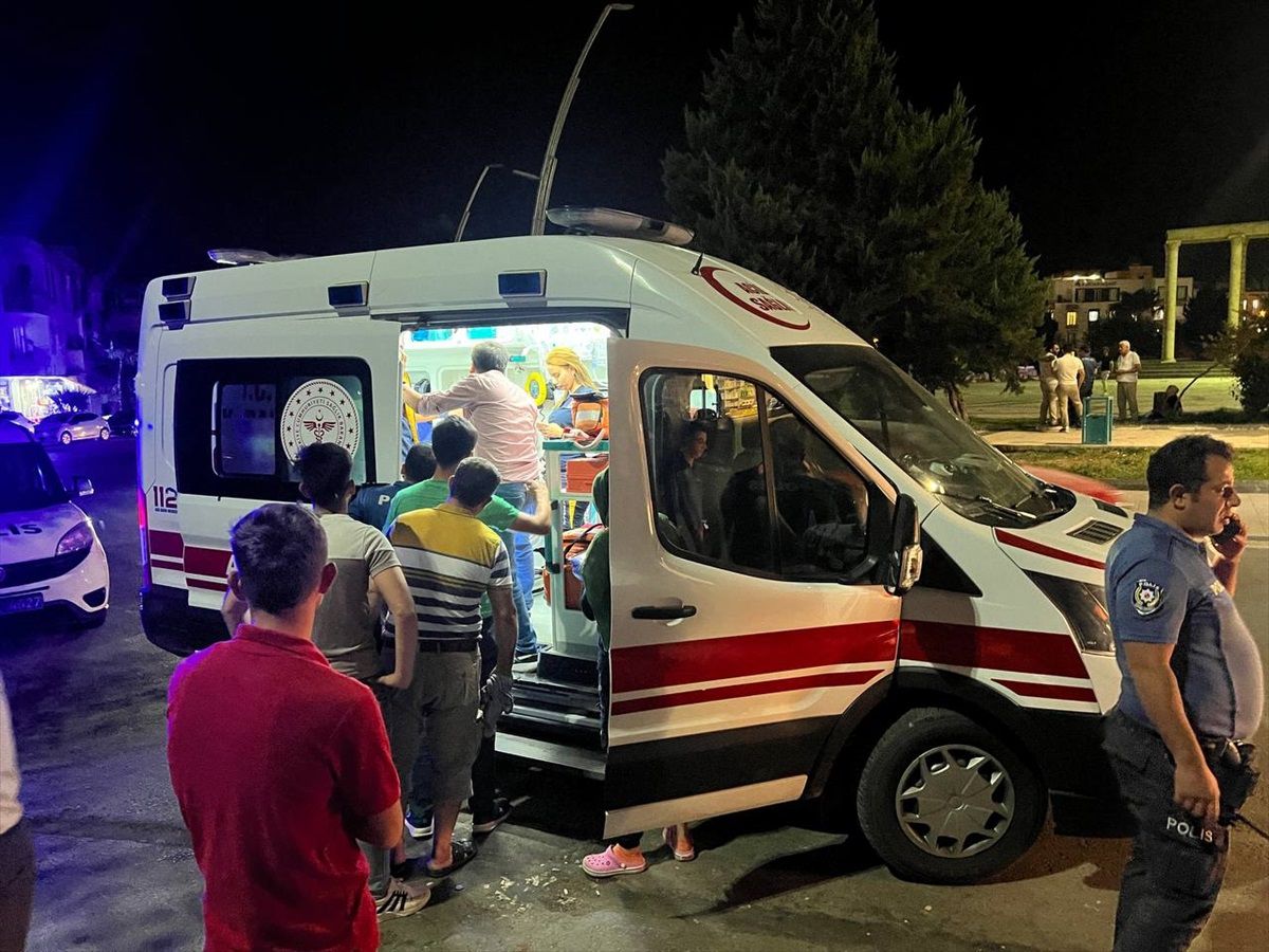 Kilis\'te sopalı kavgada 1 kişi yaralandı