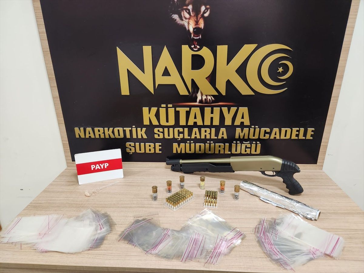 Kütahya\'da Uyuşturucu Ticareti Yapan Zanlı Tutuklandı