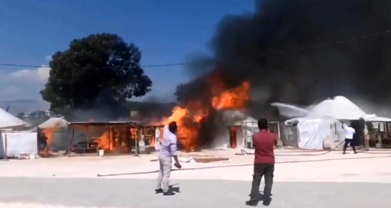 Kahramanmaraş\'ta depremzede oba çadırında yangın ve patlama