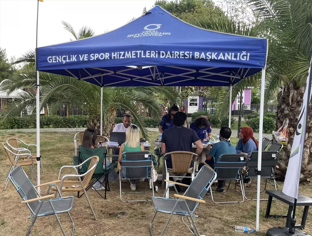 Ordu\'da Yamaç Paraşütü Festivali Başladı