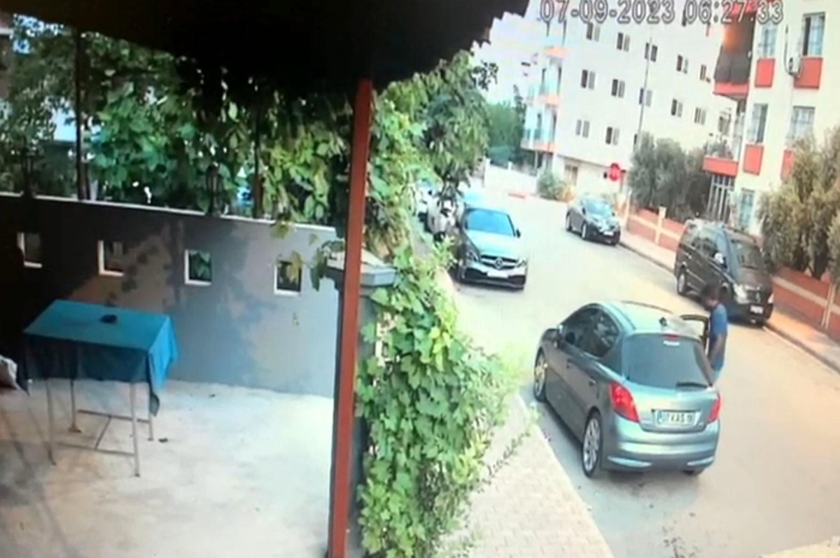 Antalya\'da Sigara Dumanı Bahane Edilerek Gerçekleştirilen Hırsızlık Olayı