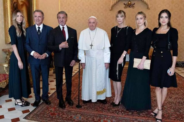 Sylvester Stallone, Papa Franciscus'a Boks Teklif Etti