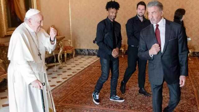 Sylvester Stallone, Papa Franciscus'a Boks Teklif Etti