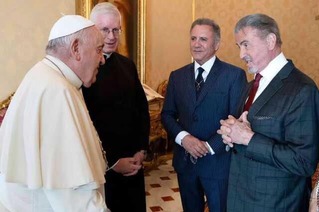 Sylvester Stallone, Papa Franciscus'a Boks Teklif Etti